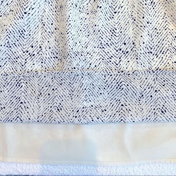 Forever 21 White & Black 3/4 Sleeve Sleeve Mini Dress Women’s Size Small (S) - Picture 7 of 7